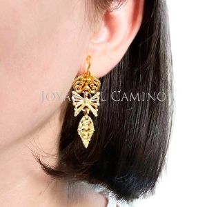 Brincos lingua de ovella traxe rexional Galicia Ourivaria tradicional 